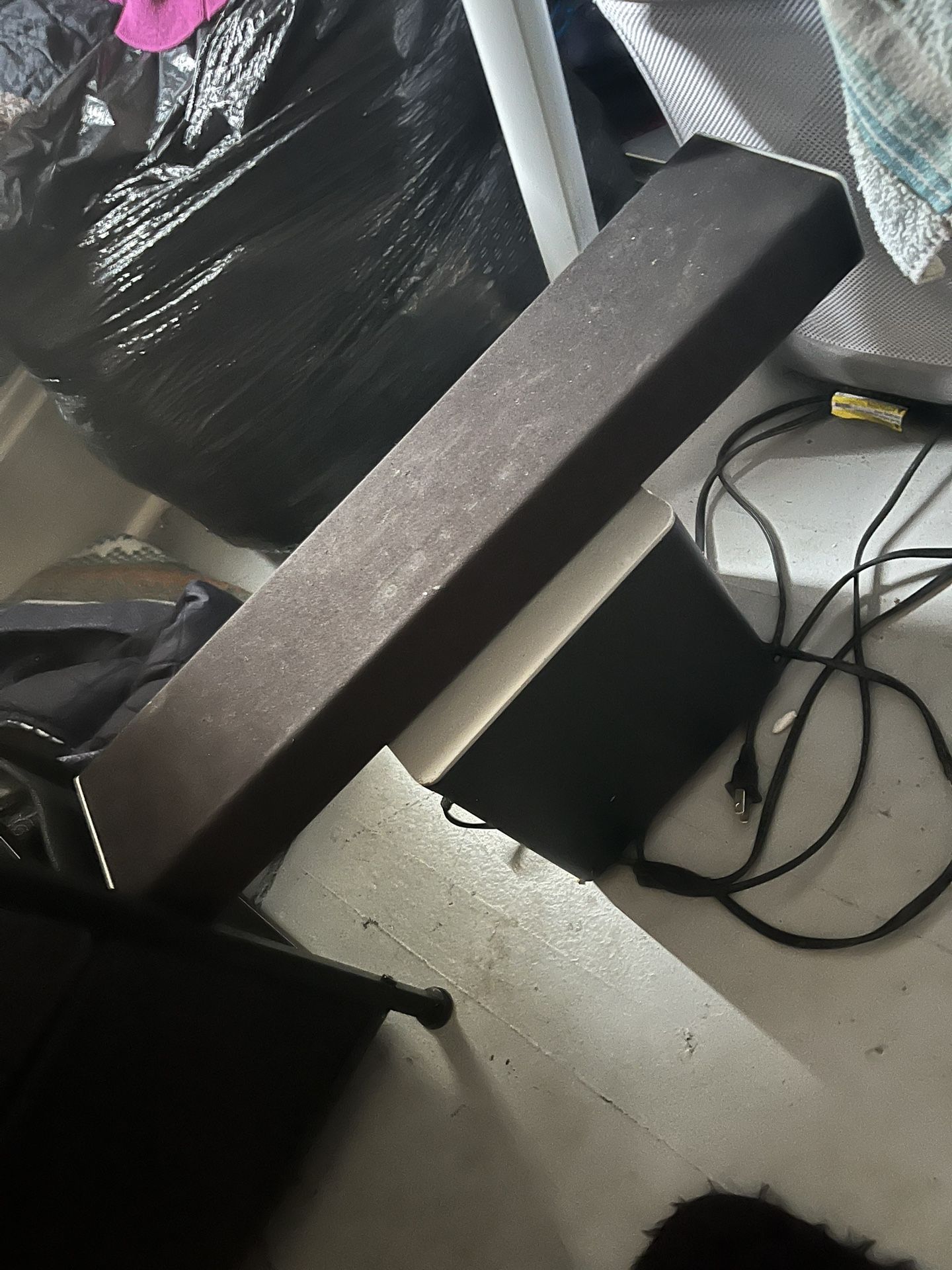 Sound Bar And Base