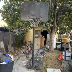 Basketball Hoop 