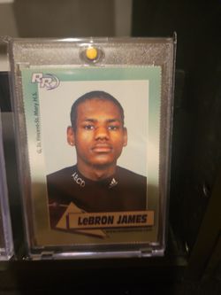 Lebron james 2002 rookie review card
