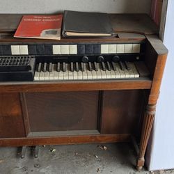 Hammond Chord Organ 