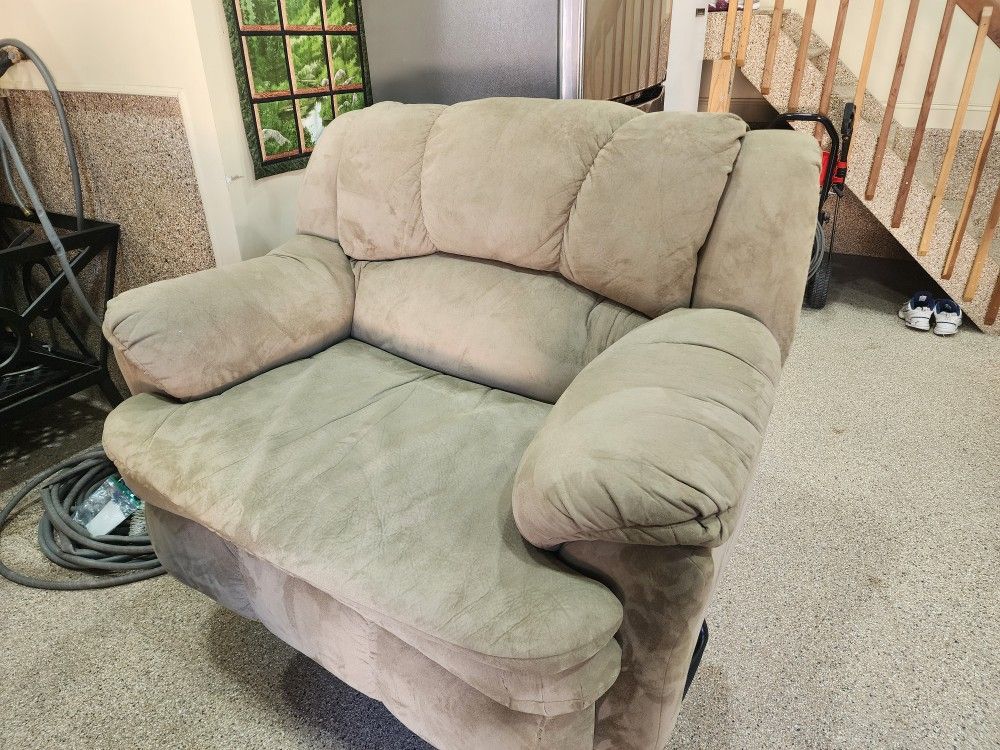 Oversized Comfy Suede Recliner Chair