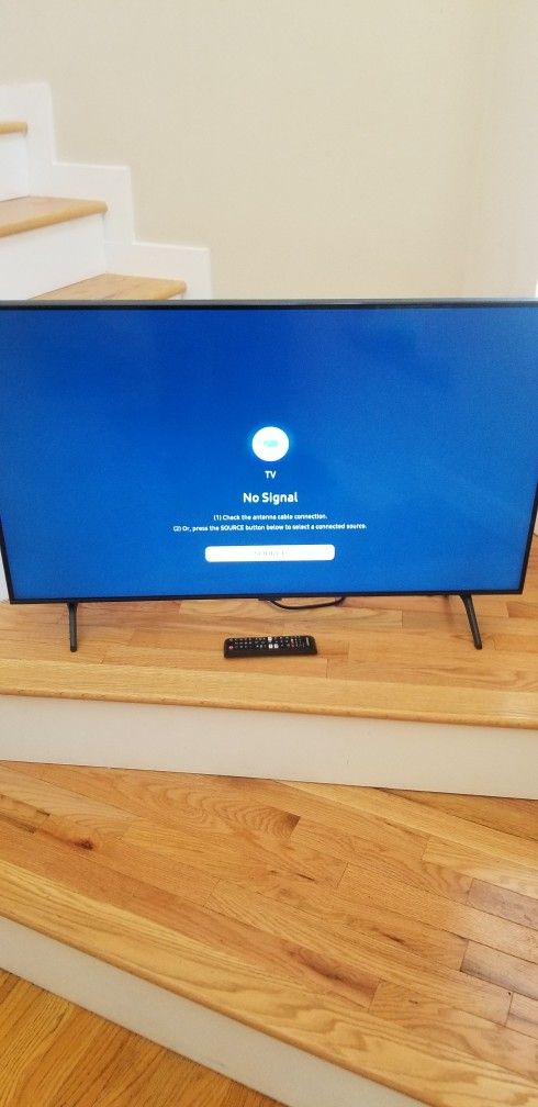 NEW cond SUMSUNG 55 INCHES TV with REMOTE , WORKS EXCELLENT. , IN THE BOX