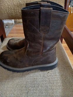 size 11 steel toe boats used in good shape