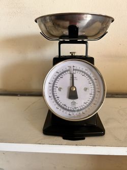 11 lb scale