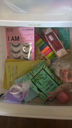 Mixed Beauty & Makeup Bundle Lot