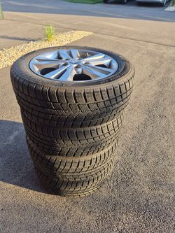 205/55 R16 Winter Tires – Excellent Condition