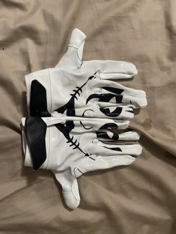 Rivel and Sleefs gloves