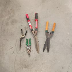 The 4 Diferent Garden Shears 