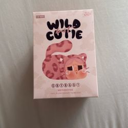 Crybaby Wild But Cutie Popmart
