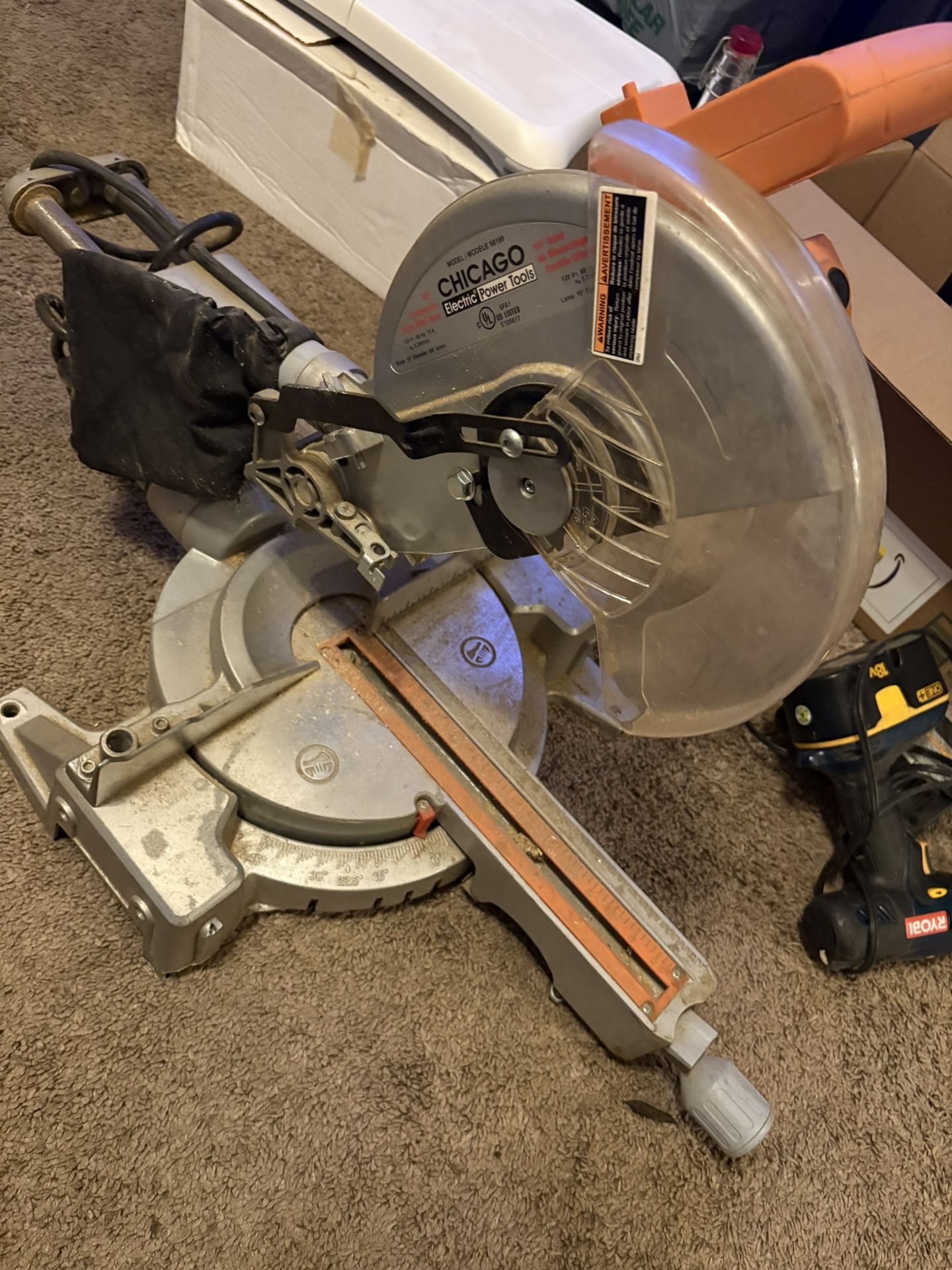 Compound Miter Saw