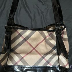 Burberry Purse 