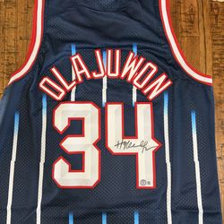 Hakeem Olajuwon signed Houston Rockets jersey W/COA