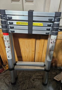 Telescoping A-frame ladder