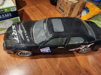 Chrysler 300 RC 5TH SCALE Rare