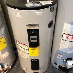 Whirlpool Water Heater Es0r 50 KE7H for Sale in Phoenix, AZ - OfferUp