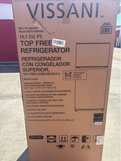 New Scratch and Dent Refrigerator
