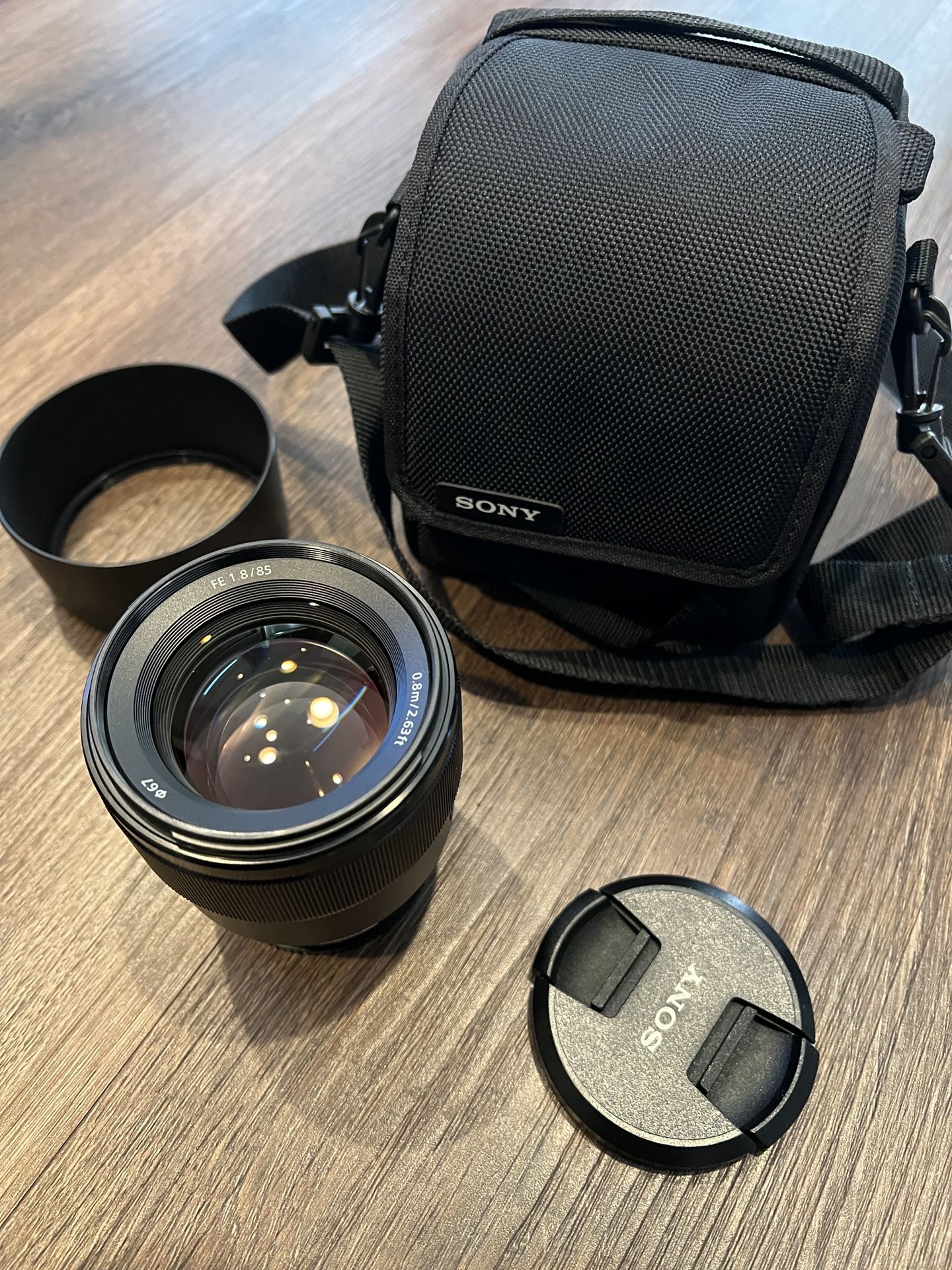 85mm 1.8 SONY E Mount