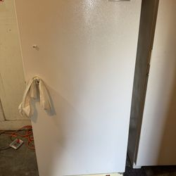 Frigidaire Freezer