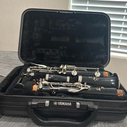 Yamaha YCL 200AD  Advantage Bb Clarinet With Vandoren Mouthpiece