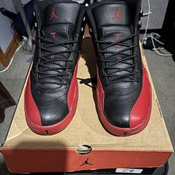 Jordan 12 Flu game size 13 