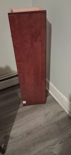Storage cabinet