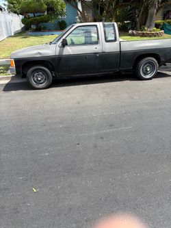 1987 Nissan Truck