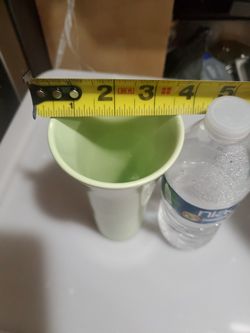 New)  Beatiful Vase (Corner Desk Or Window)