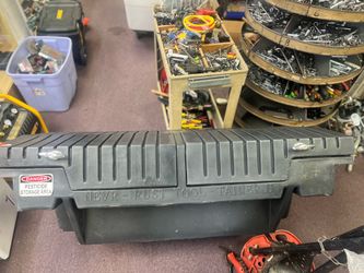 NeveRust Tool-Tainer II plastic truck toolbox
