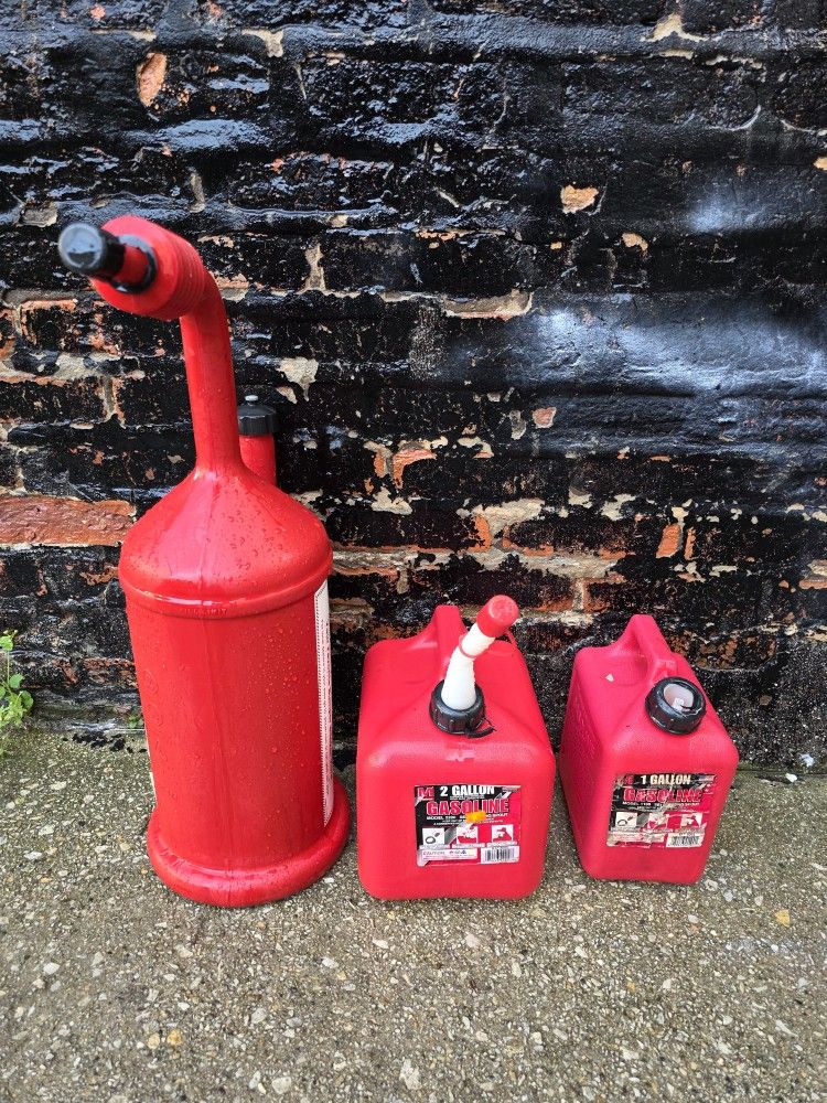 Gas Cans 