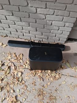 Polk speaker 120right now worth 300 loud