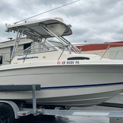 1997 Wellcraft 220 cuddy