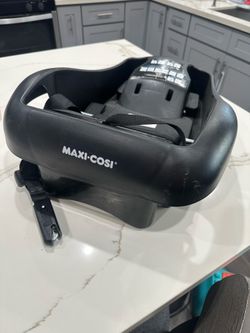Maxi cosi car seat base