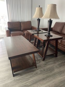 COFFEE TABLE AND 2 END TABLES!