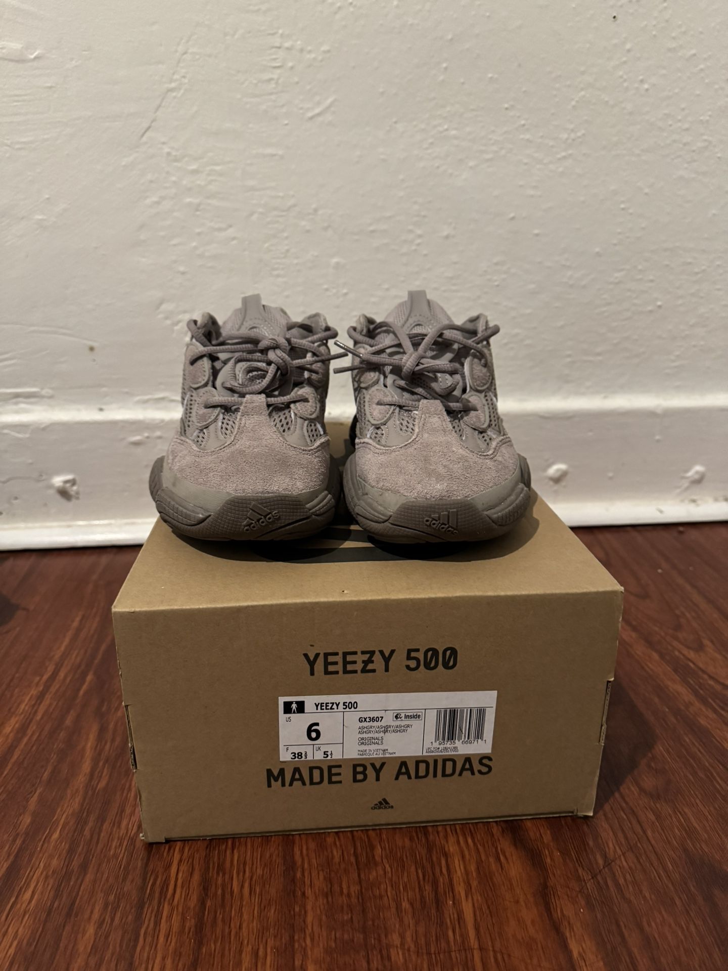 Yeezy 500 Ash Grey