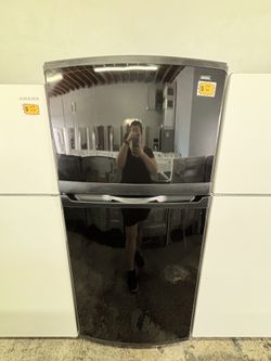 KENMORE 30” TOP AND BOTTOM REFRIGERATOR 