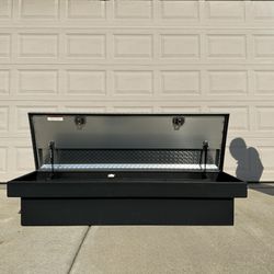 Toyota Tacoma Truck Bed Toolbox