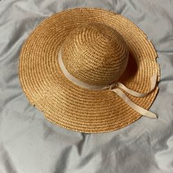 Shabby Chic Sun Hat: Straw with Cream Ribbon