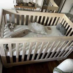 Wooden Crib With Mattress