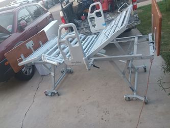 Advantage ready-wide hospital bed