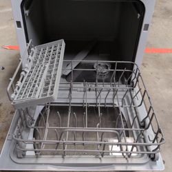Countertop Dishwasher. 