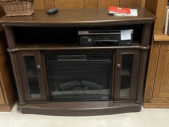 Entertainment Console With Electric Fireplace