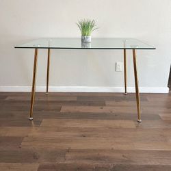 Rectangle Glasss Dining Table With Gold Legs