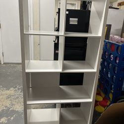 Eight Cube Bookshelf