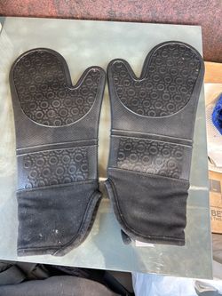 Heavy-duty Silicone Oven Mitts