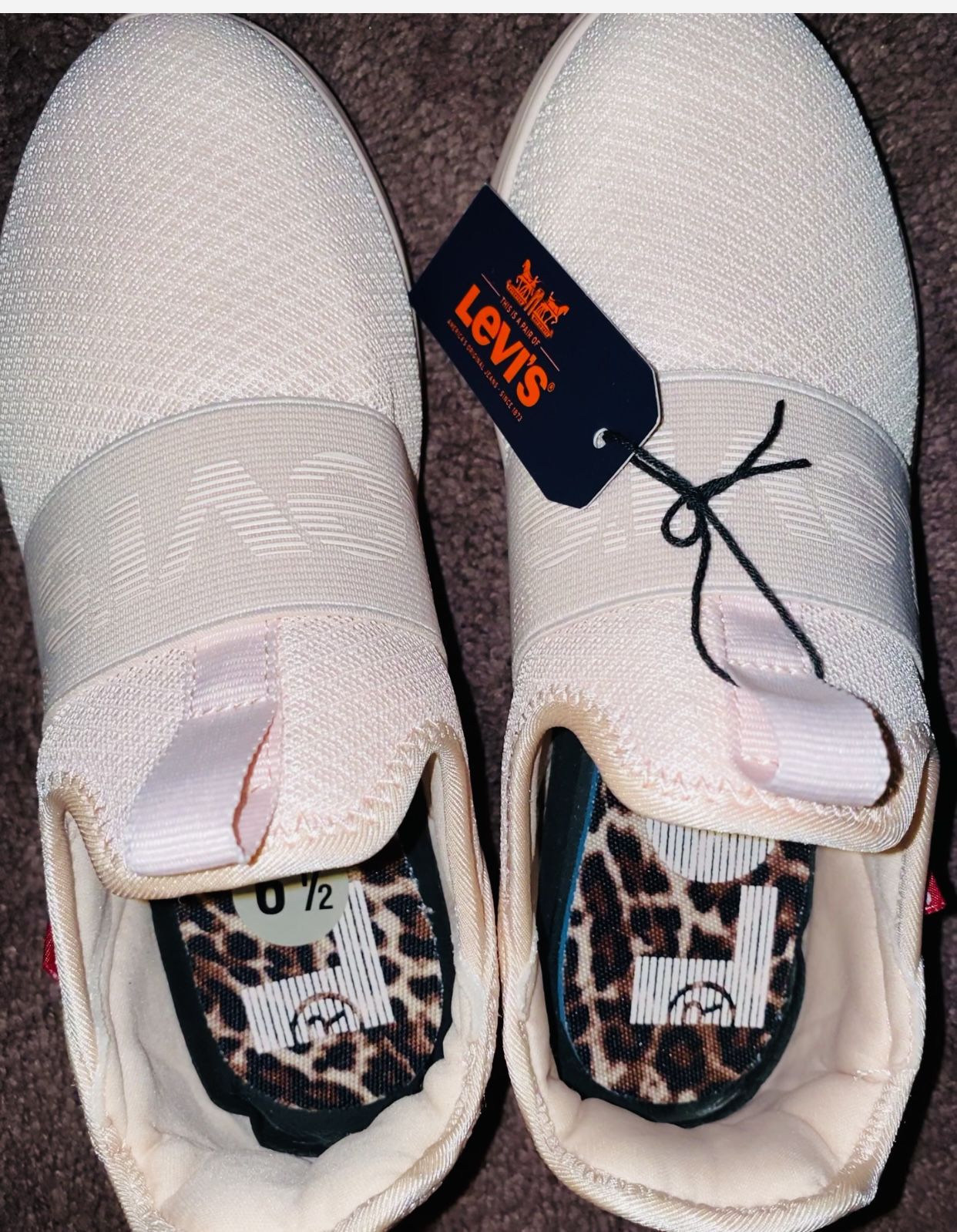 Levi's Sneakers 6.5