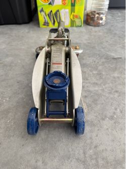 ACDelco 2 Ton Hydraulic Trolley Jack **NO STICK/HANDLE)