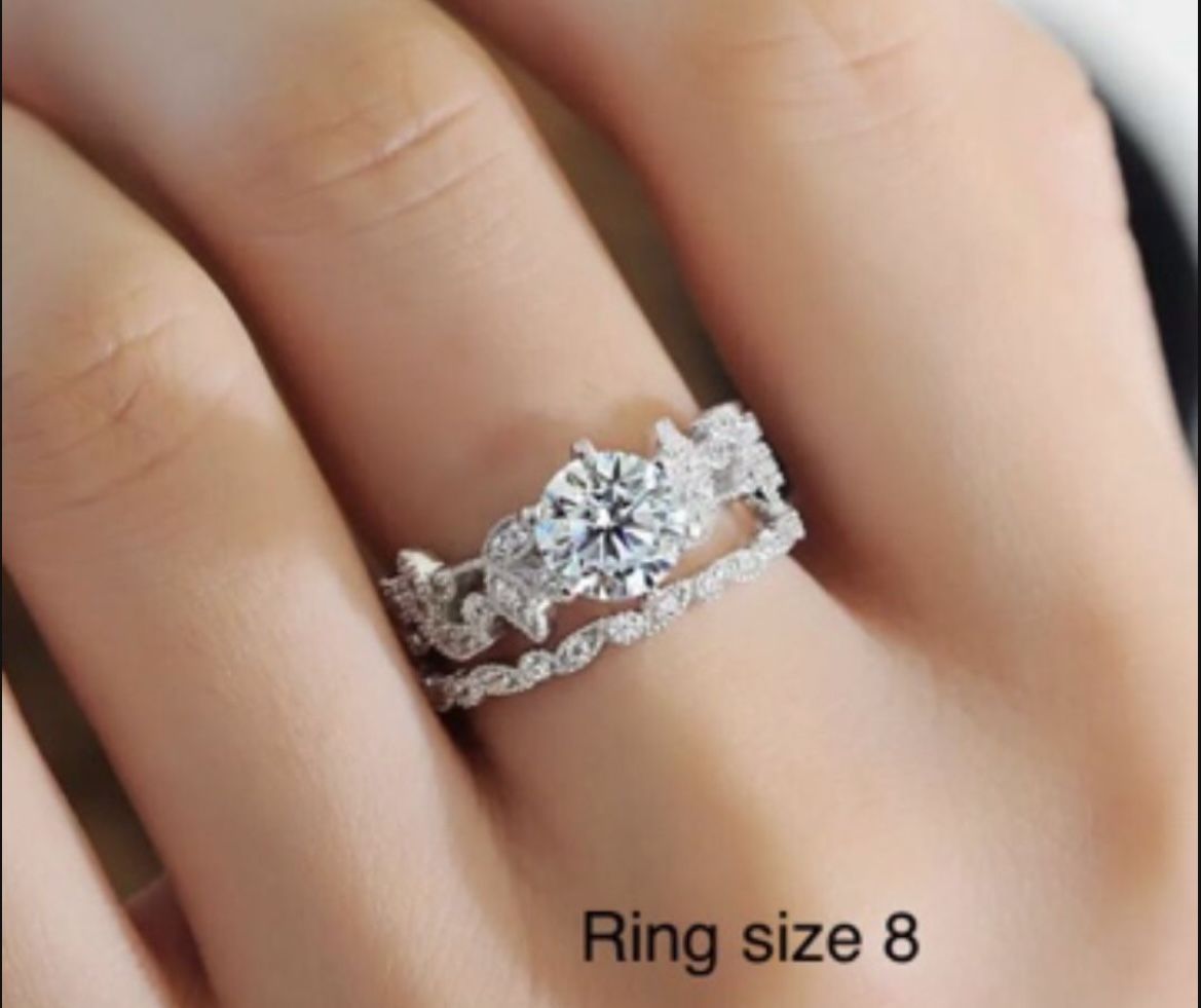 Engagement Ring With Box