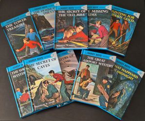 THE HARDY BOYS MYSTERY STORIES - HARDCOVER BOOK BUNDLE [10 VOLUMES]