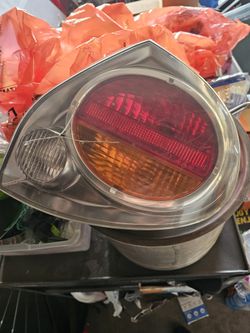 2003 Nissan Maxima Light