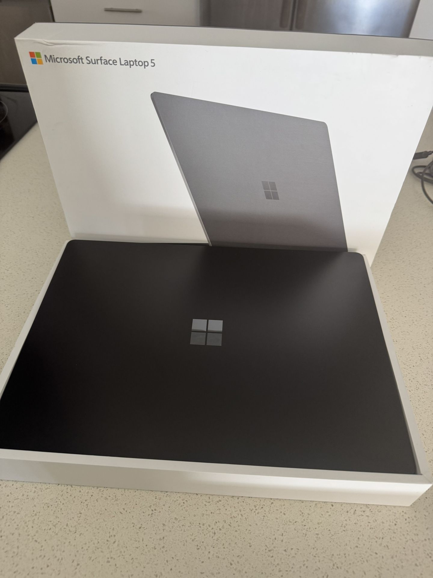 Microsoft Surface Laptop 5 15”